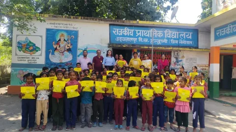 रंजना फाउंडेशन की नई पहल: ऋषिता शर्मा ने बच्चों को दी शिक्षा की नई उड़ान